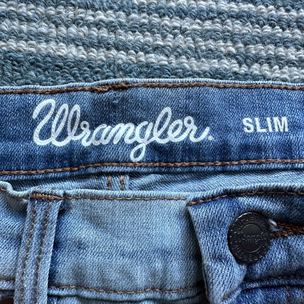 Wrangler retro slim jeans 31X30 - Picture 2 of 5